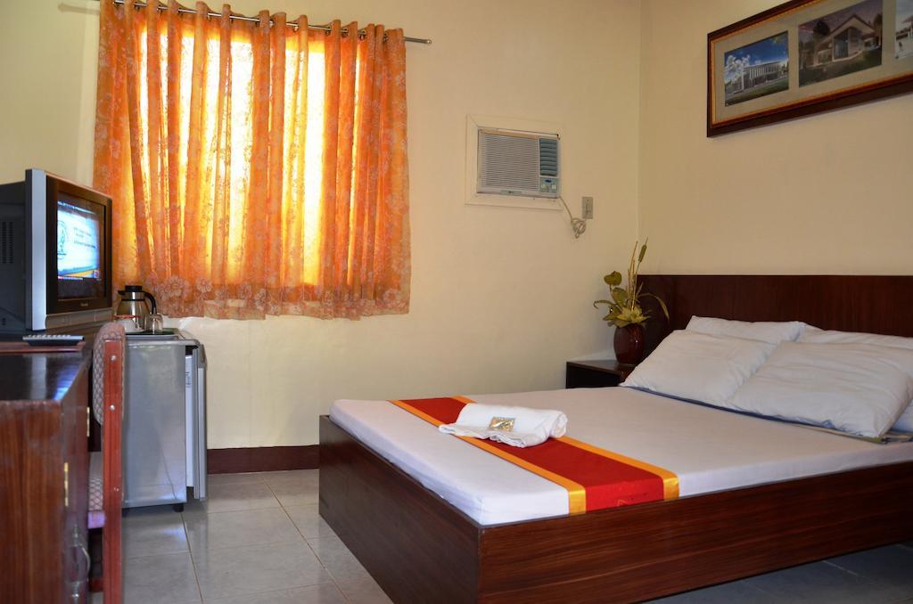 Ysabelle Mansion Bed and Breakfast Puerto Princesa Værelse billede
